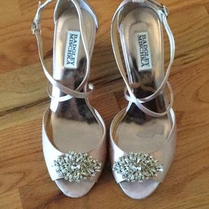 Badgley Mischka Abigail blush pink satin wedges